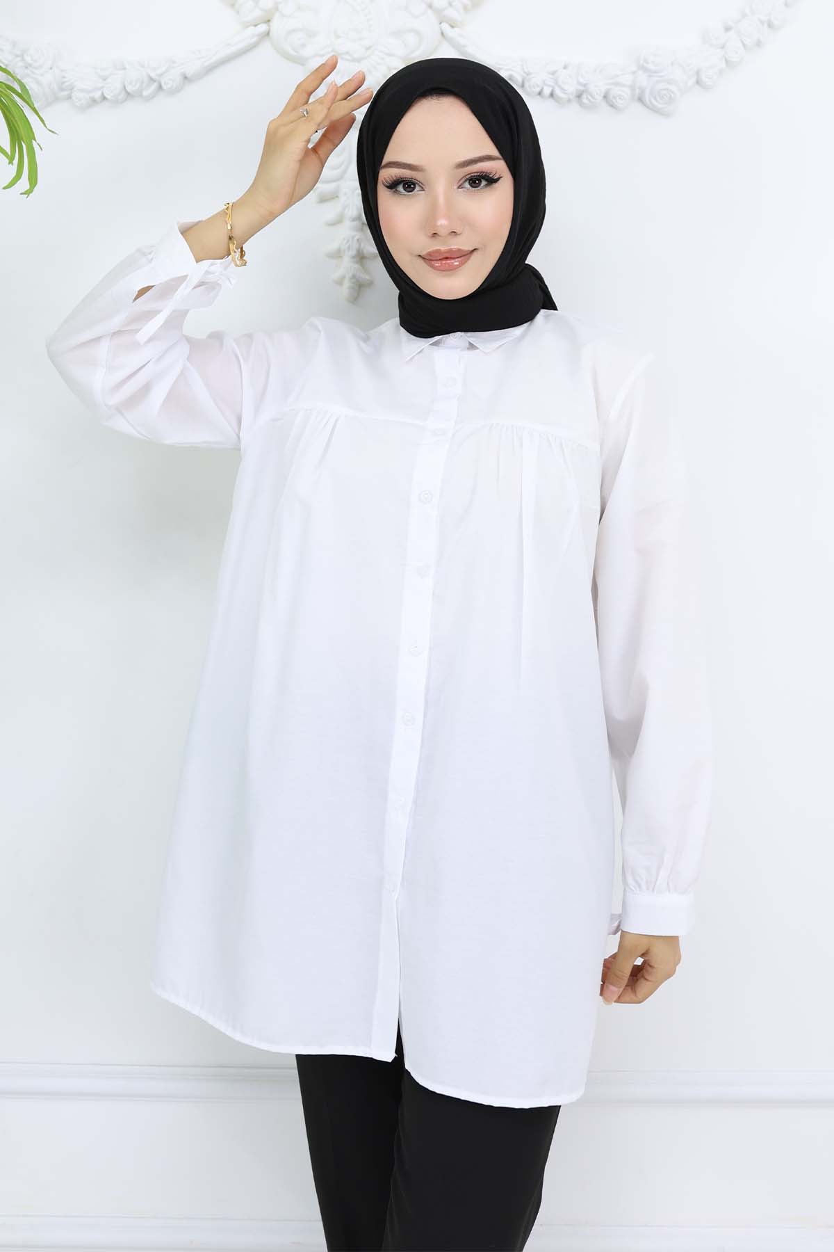 Laced Sleeve Hijab Shirt