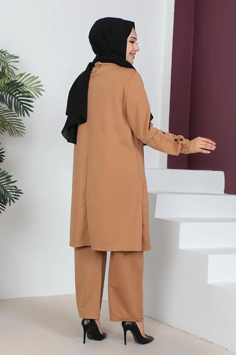 Large Size Double Knitted Suit-detail