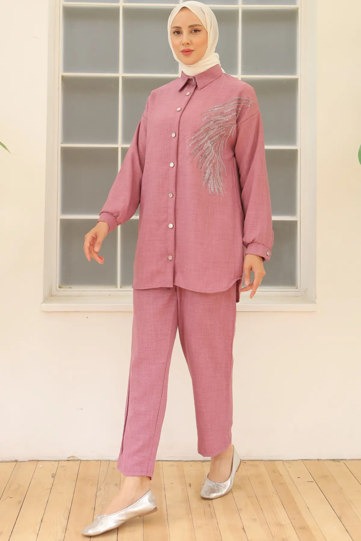 Leaf Stone Linen Suit-detail