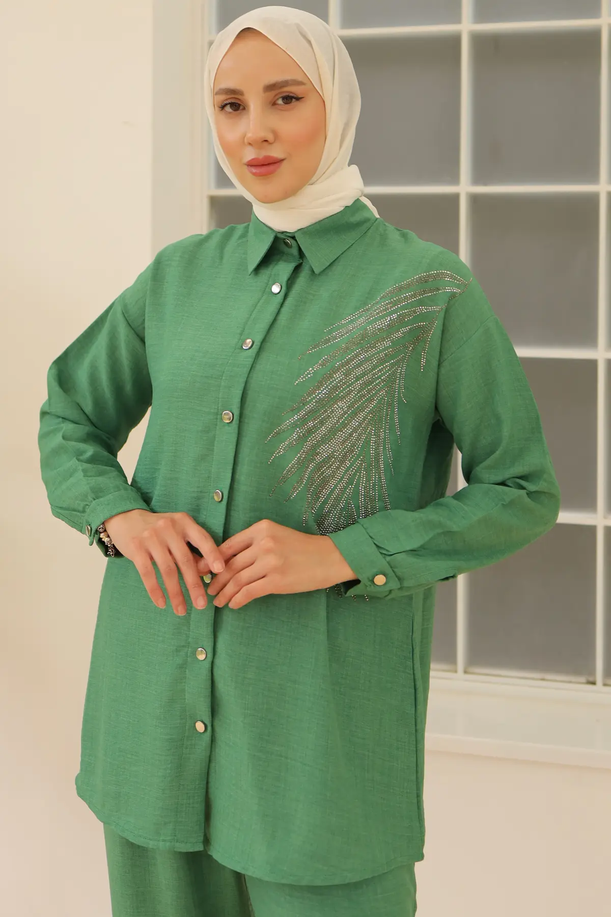 Leaf Stone Linen Suit-detail