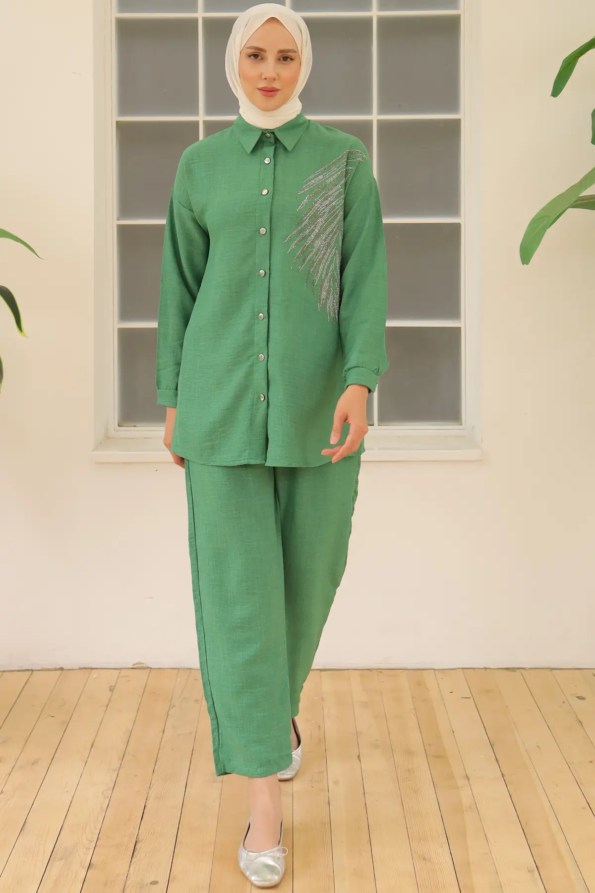 Leaf Stone Linen Suit