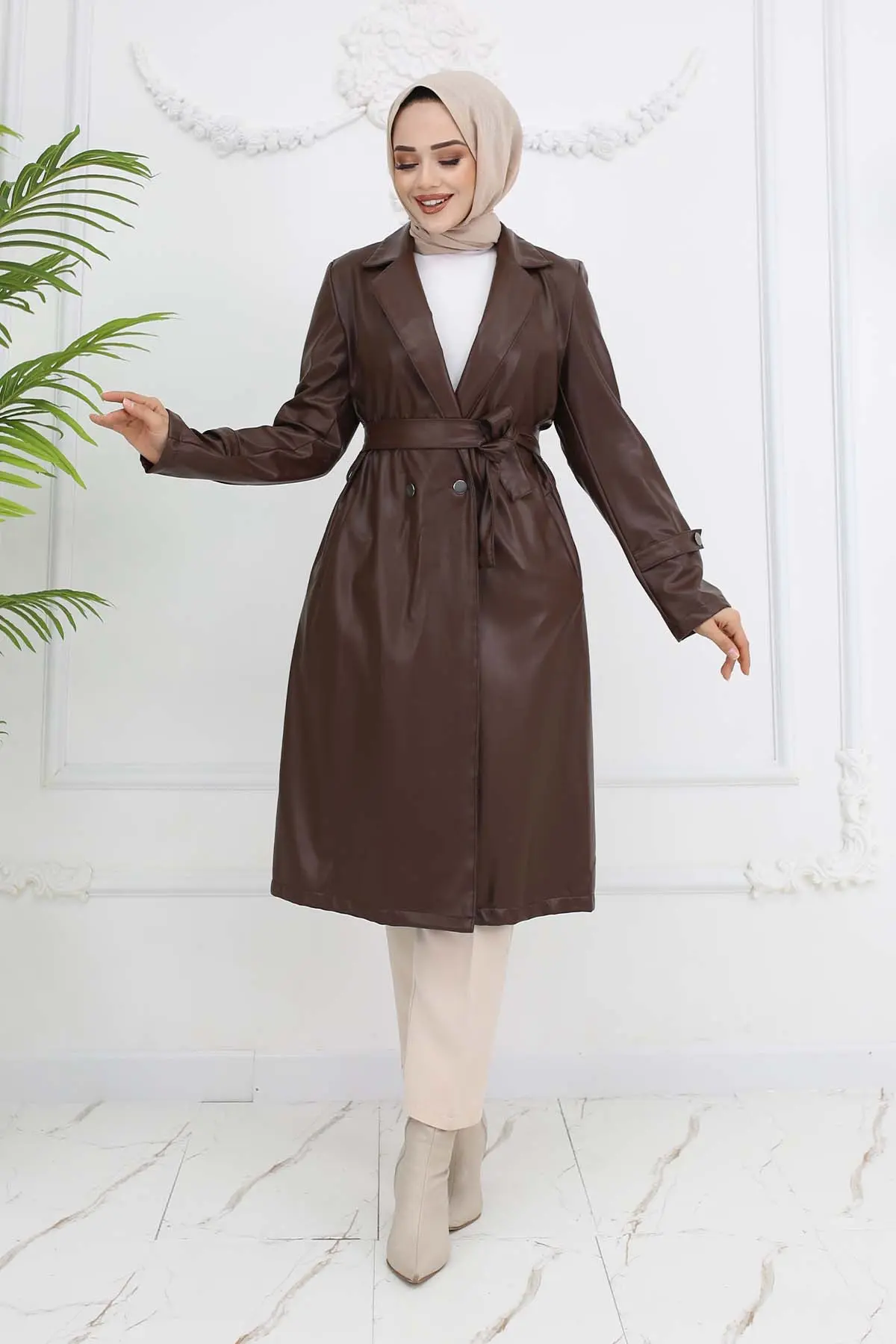 Leather Trench Coat-detail