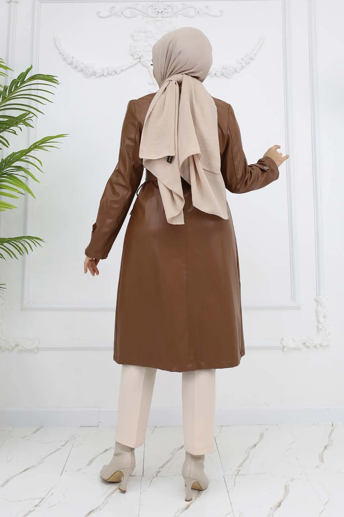 Leather Trench Coat-detail