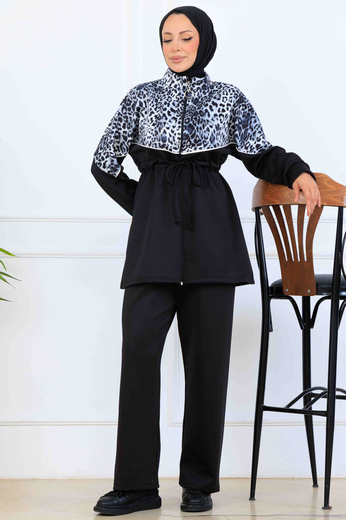 Leopard Patterned Scuba Two Piece Suit