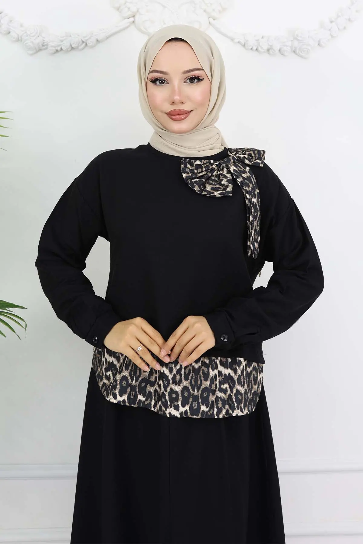 Leopard Patterned Suit With Ribbon Detail-detail