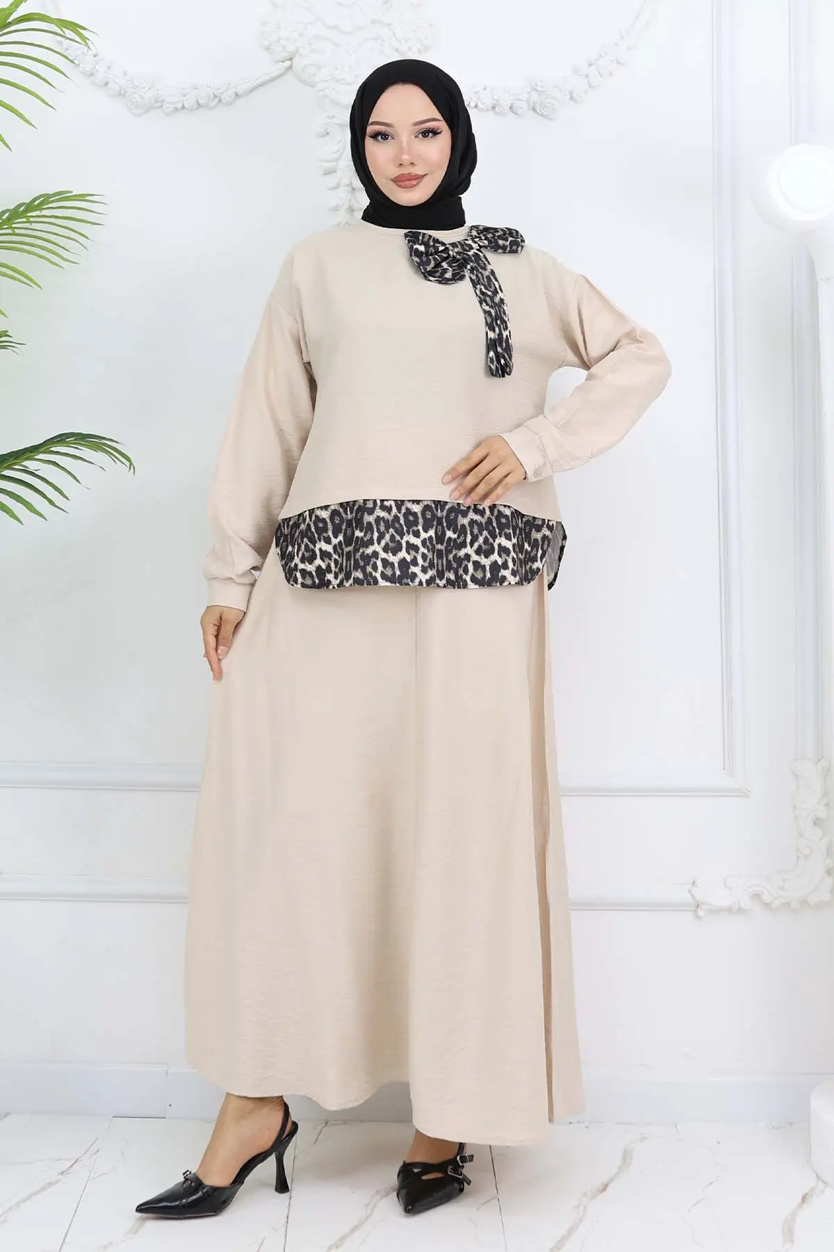 Leopard Patterned Suit With Ribbon Detail-detail