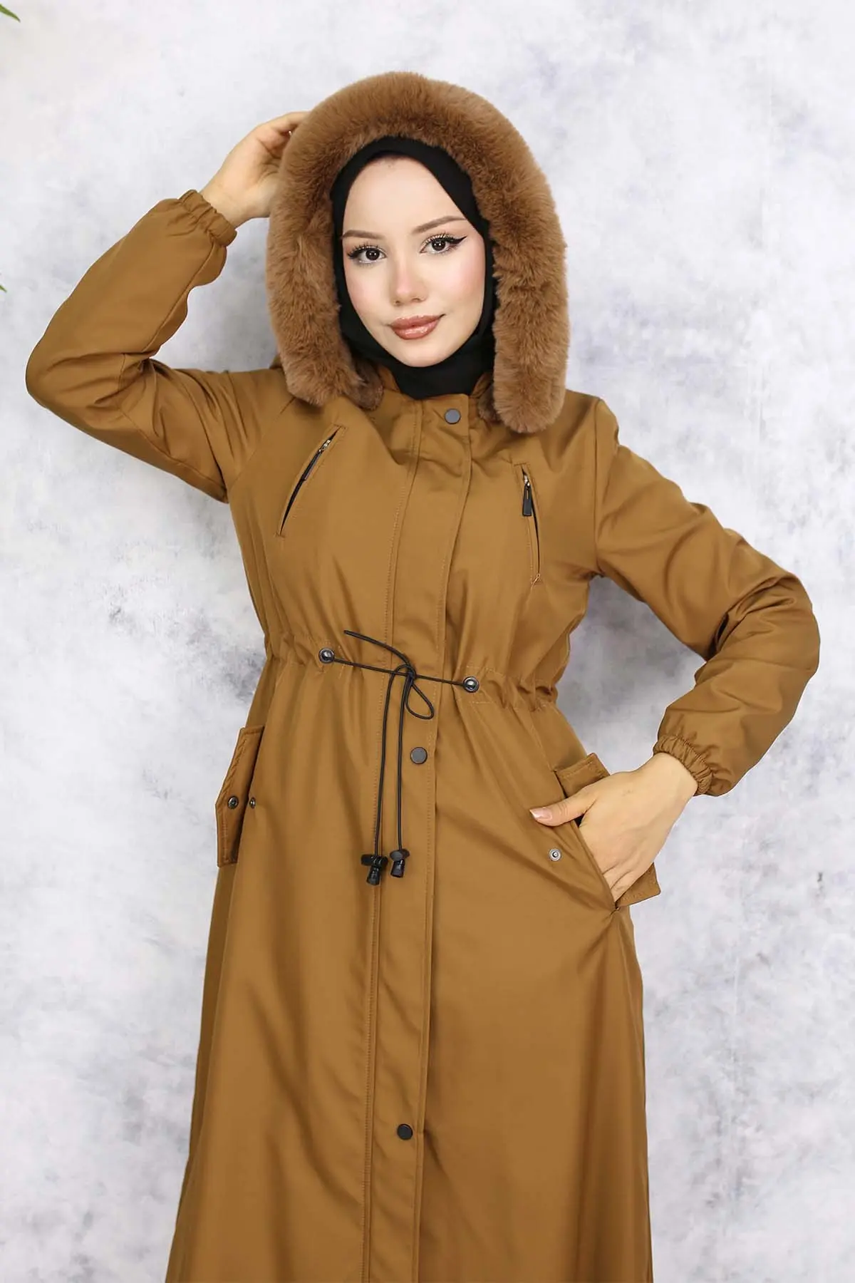 Long Bondite Coat With Plush Inside And Fur Collar-detail