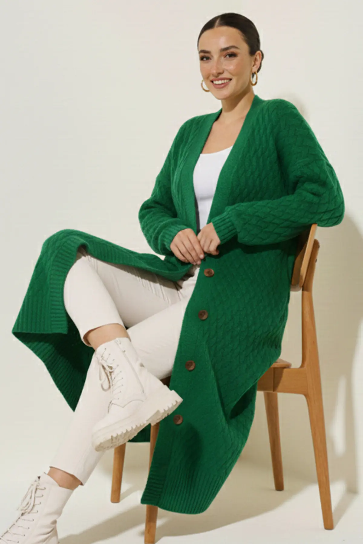 Long Knitted Cardigan With Knitted Pattern-detail