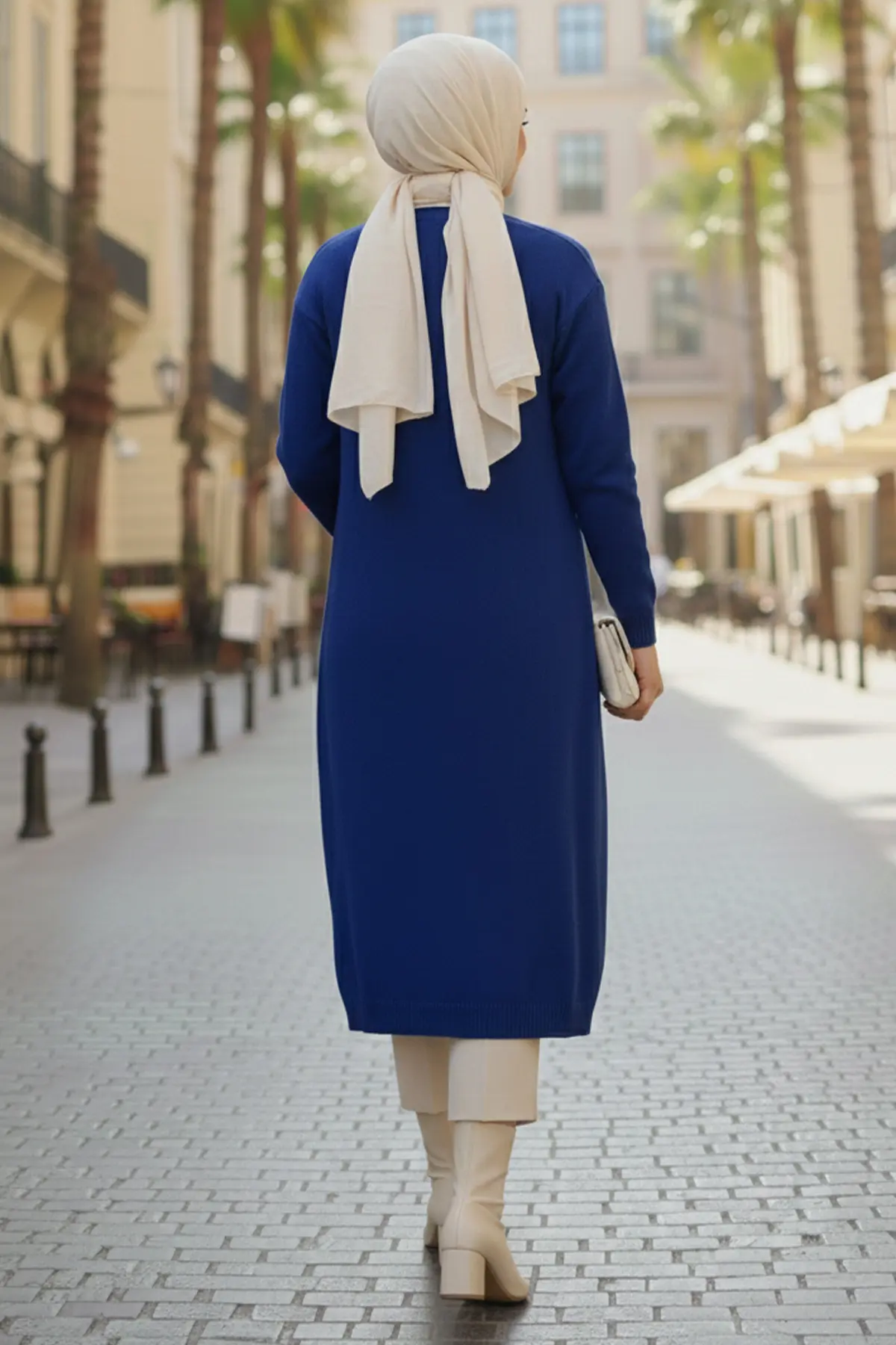 Long Knitted Cardigan With Pockets-detail