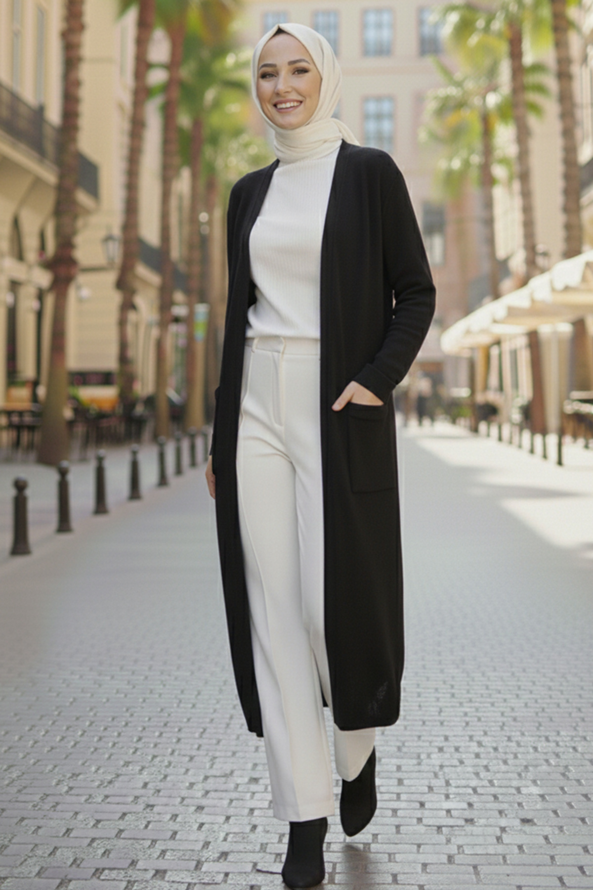 Long Knitted Cardigan With Pockets