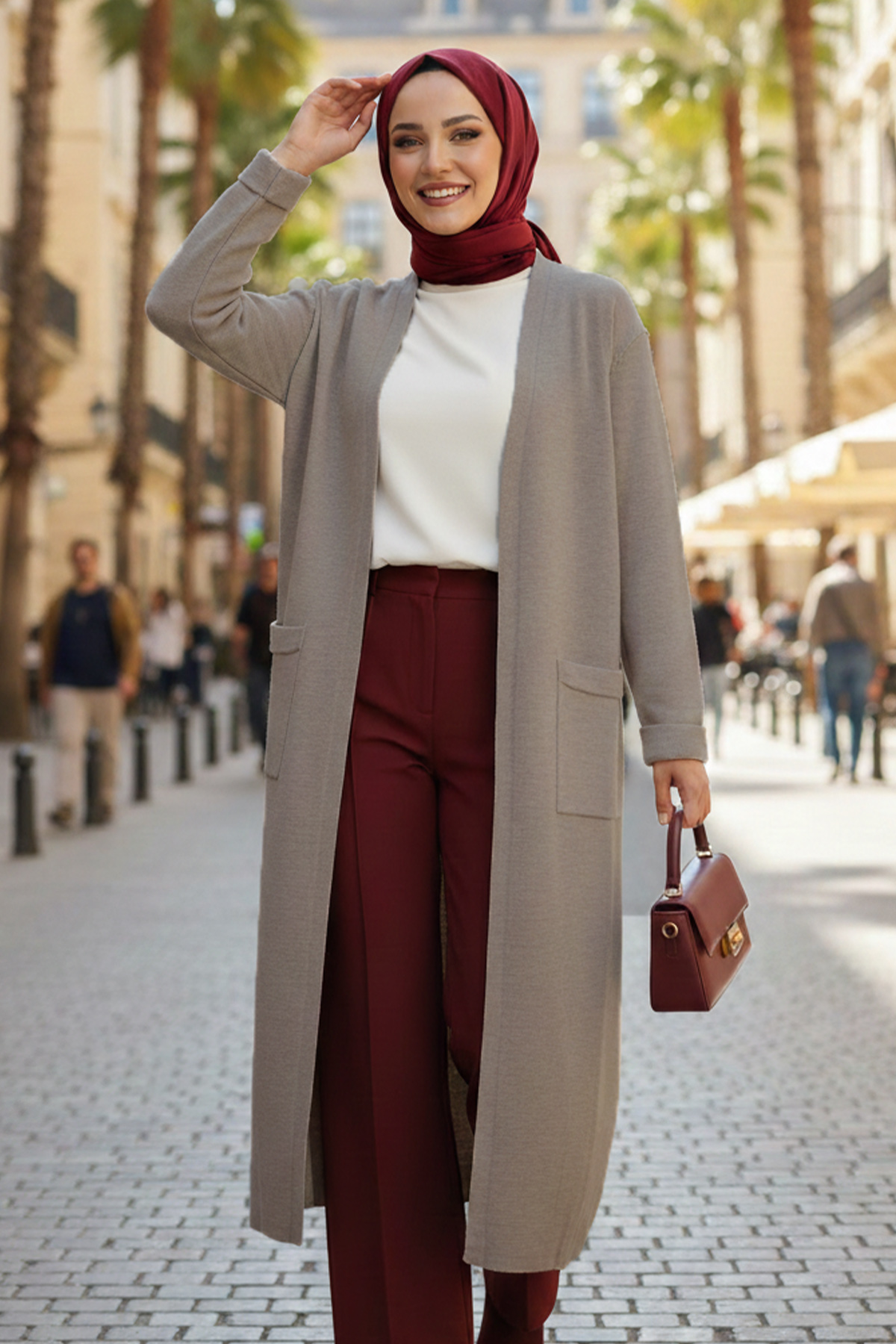 Long Knitted Cardigan With Pockets