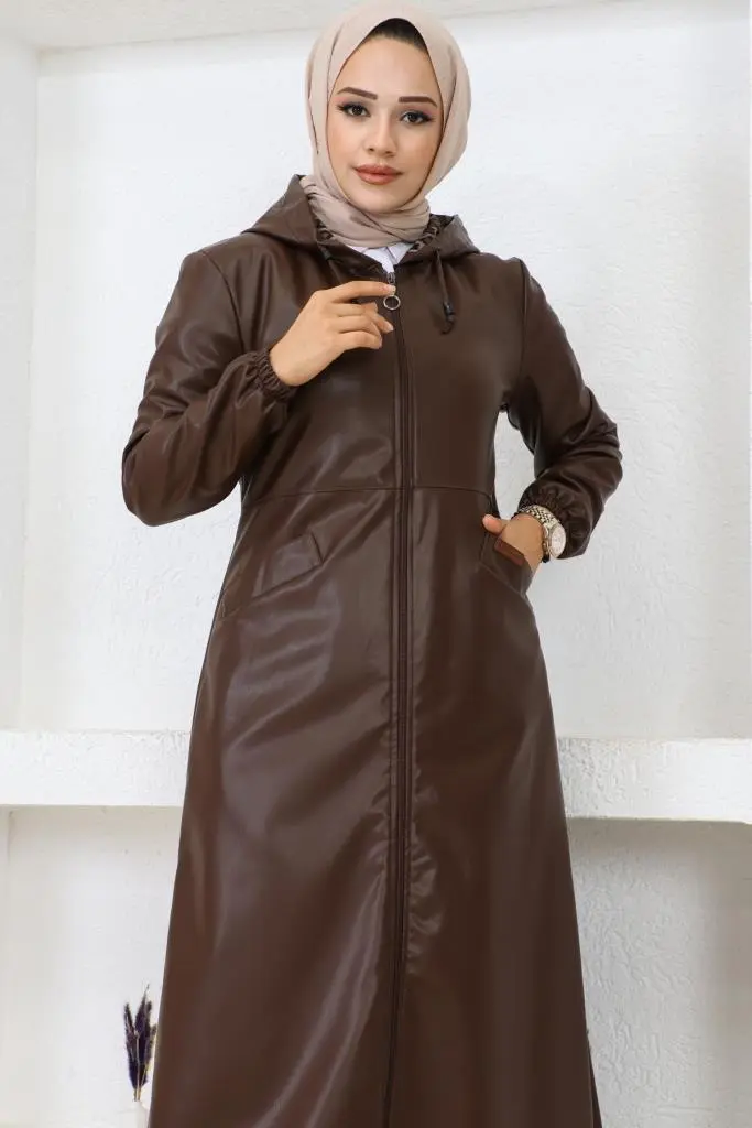 Long Leather Cap-detail