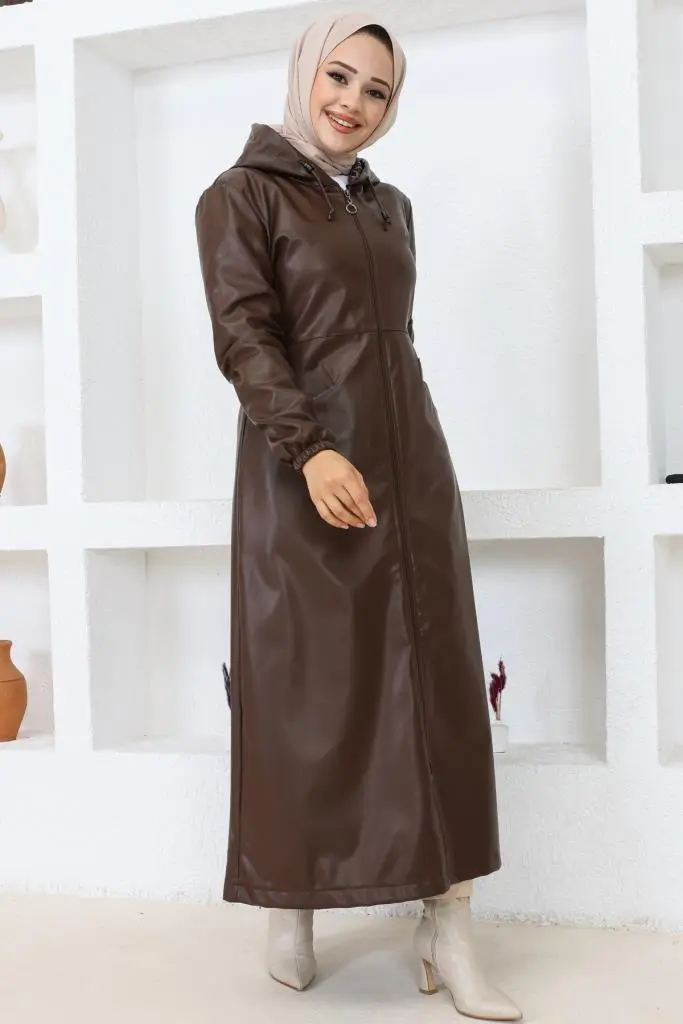 Long Leather Cap-detail