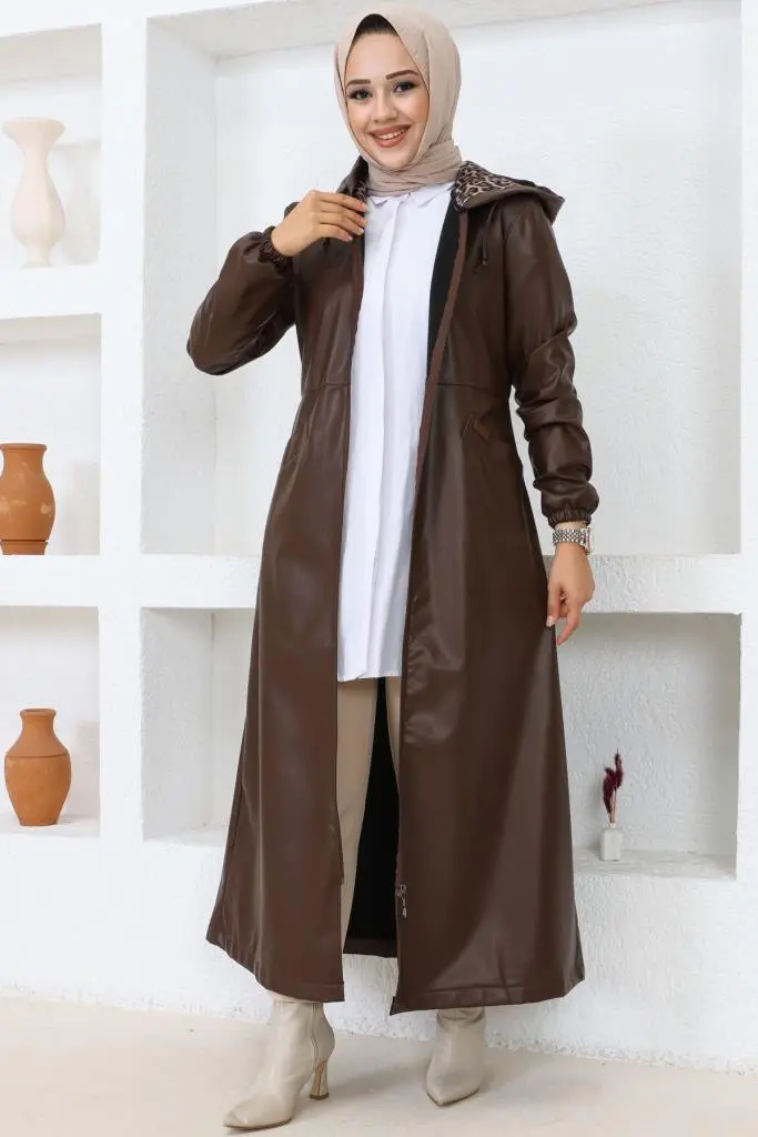 Long Leather Cap-detail