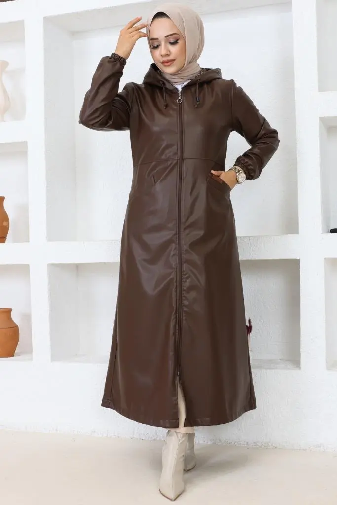 Long Leather Cap-detail