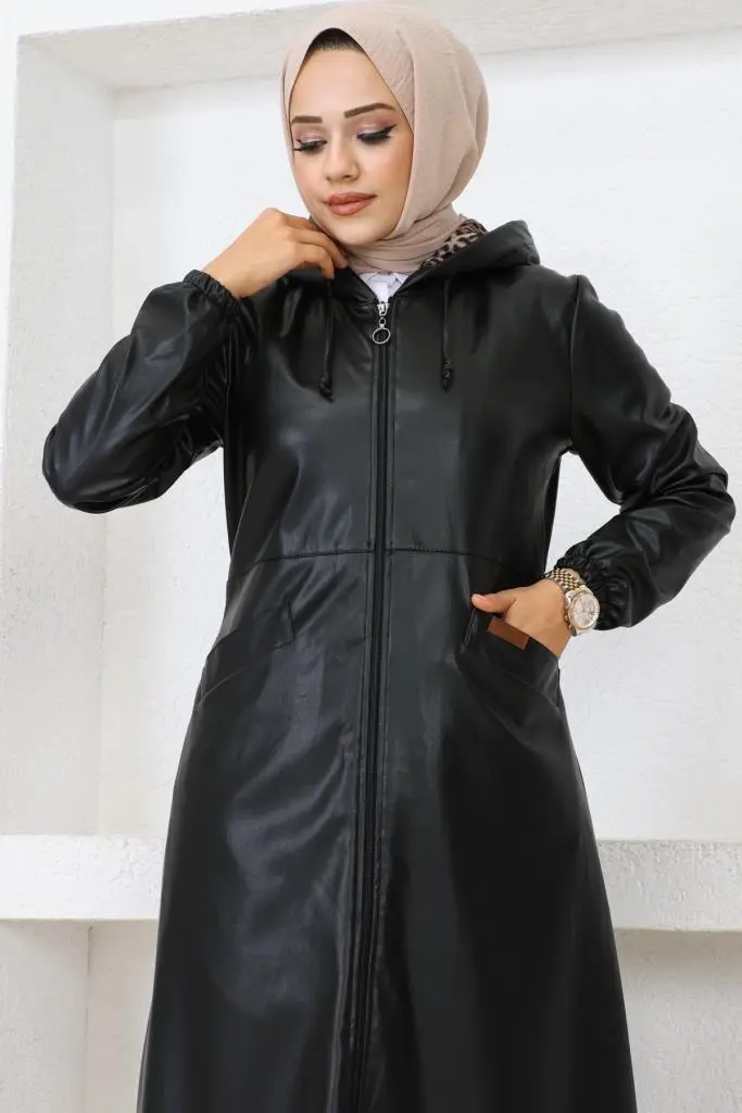 Long Leather Cap-detail