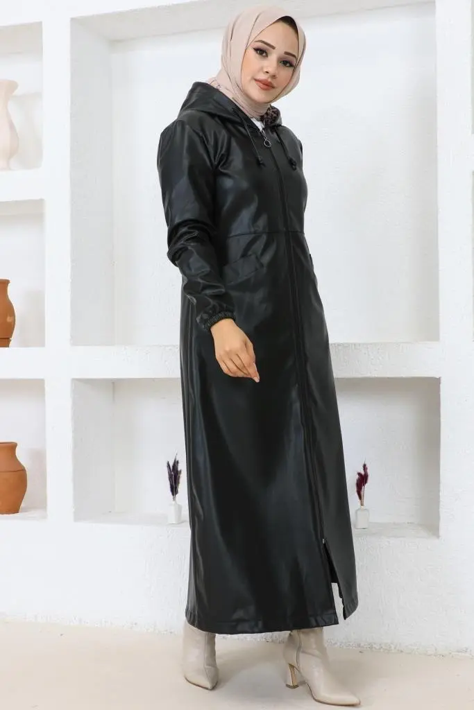 Long Leather Cap-detail