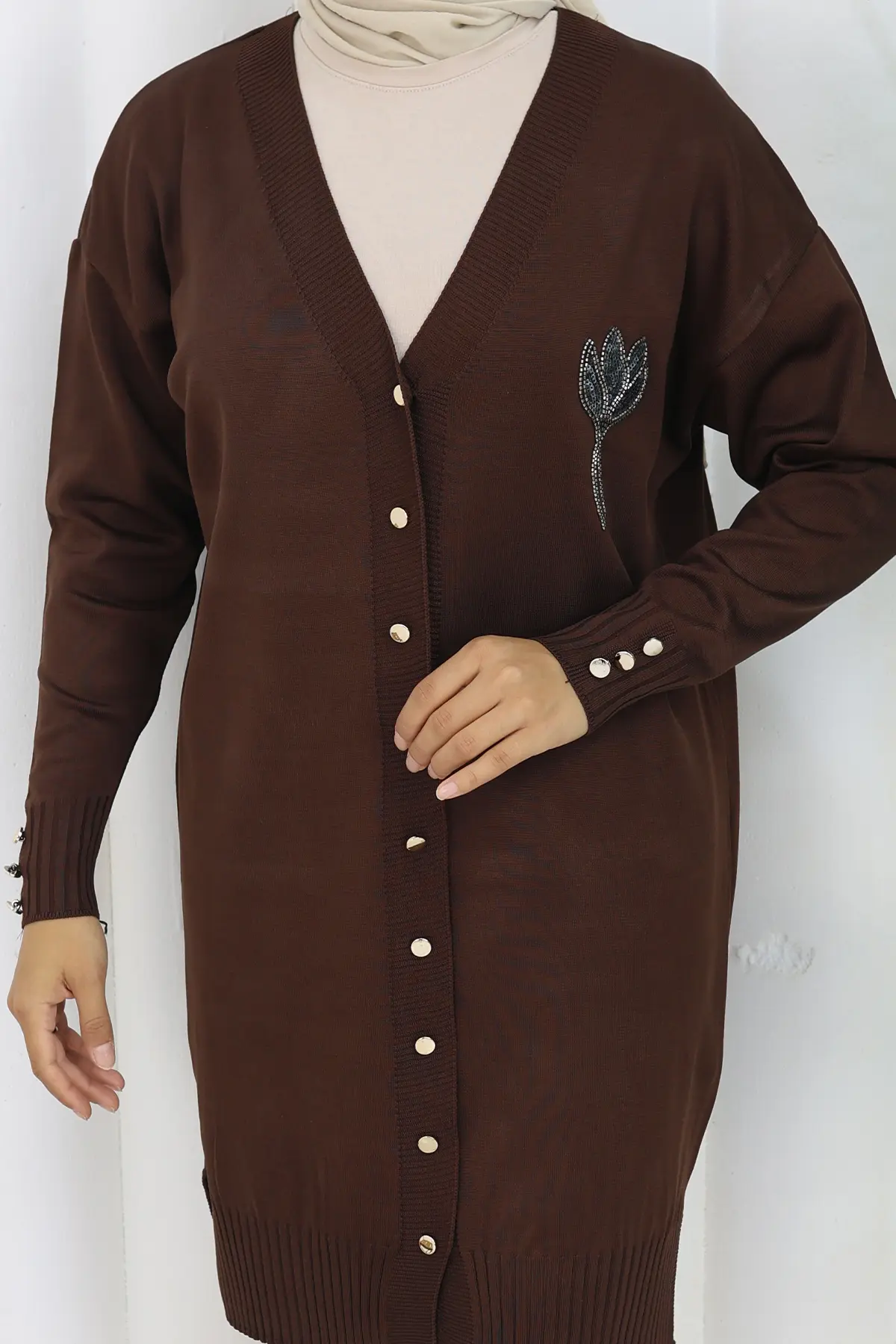 Long Mercerized Cardigan With Collar Detail-detail