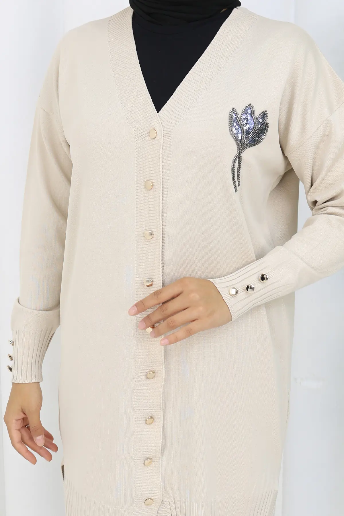 Long Mercerized Cardigan With Collar Detail-detail