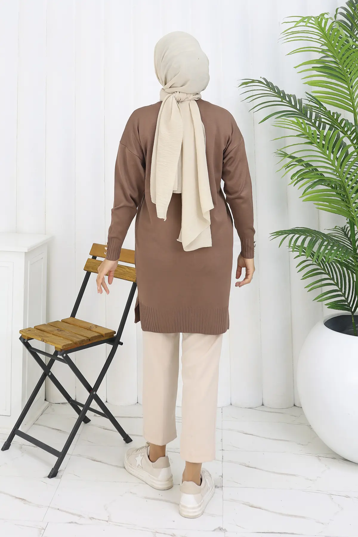 Long Mercerized Cardigan With Collar Detail-detail