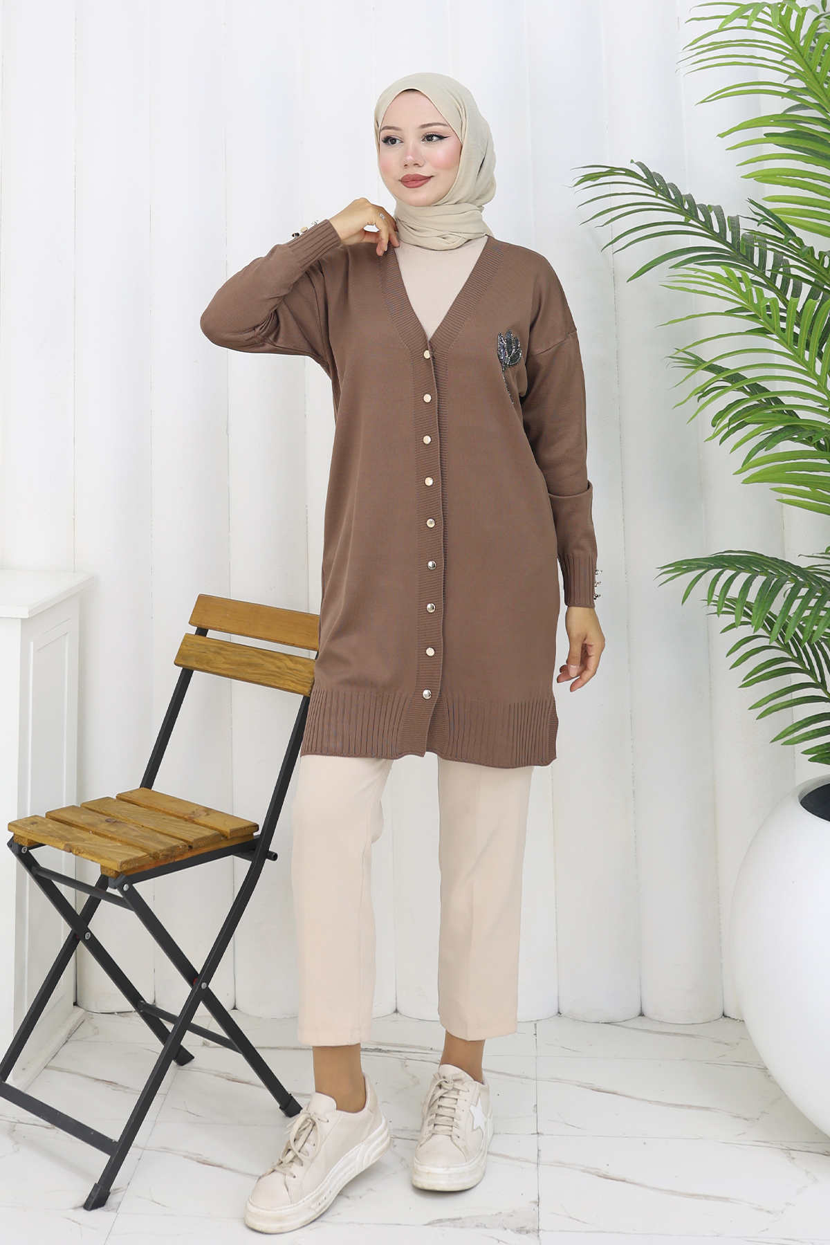 Long Mercerized Cardigan With Collar Detail