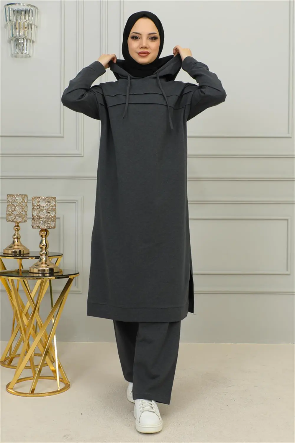 Long Tunic Sports Suit-detail