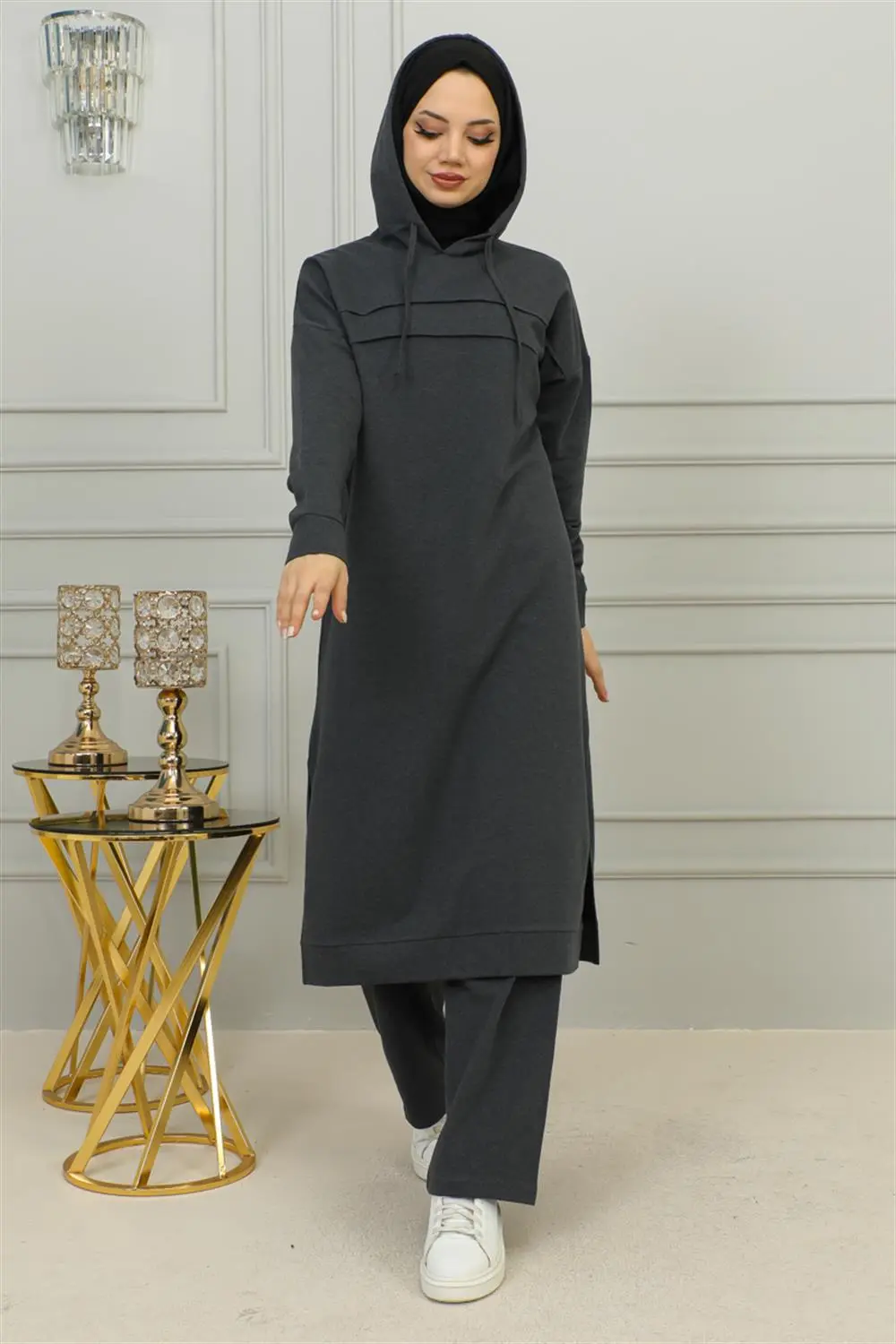 Long Tunic Sports Suit-detail