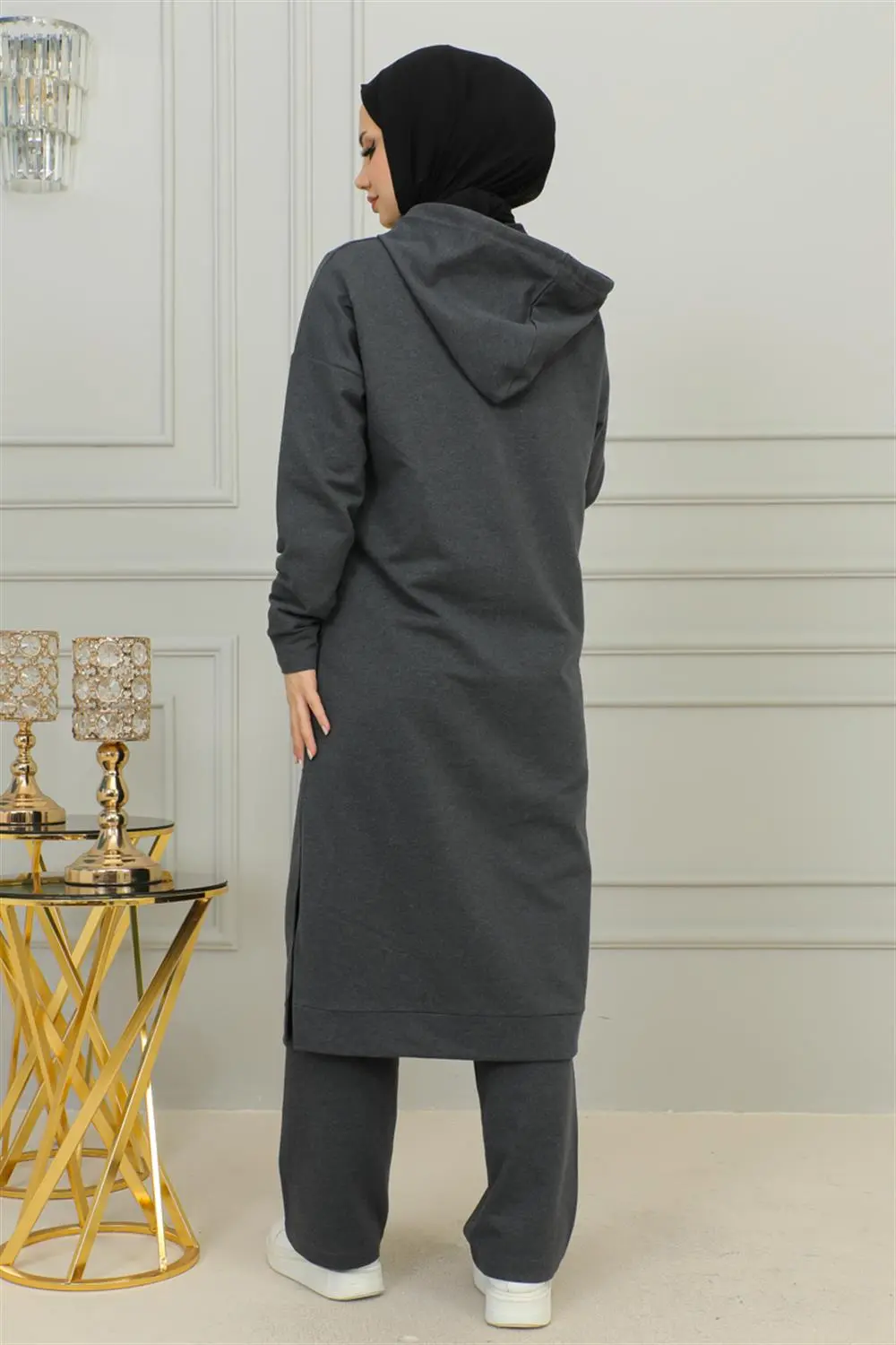 Long Tunic Sports Suit-detail