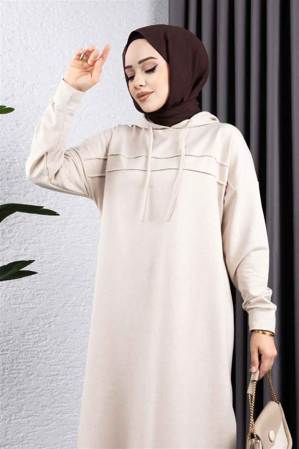 Long Tunic Sports Suit-detail