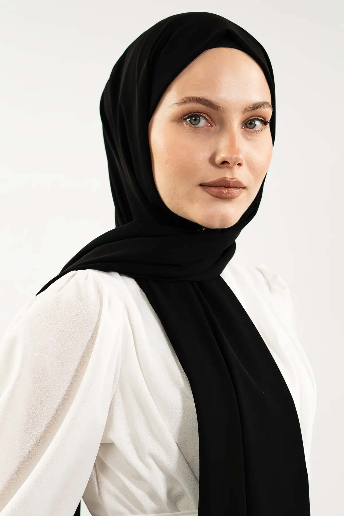 Madina Silk Black Shawl-detail