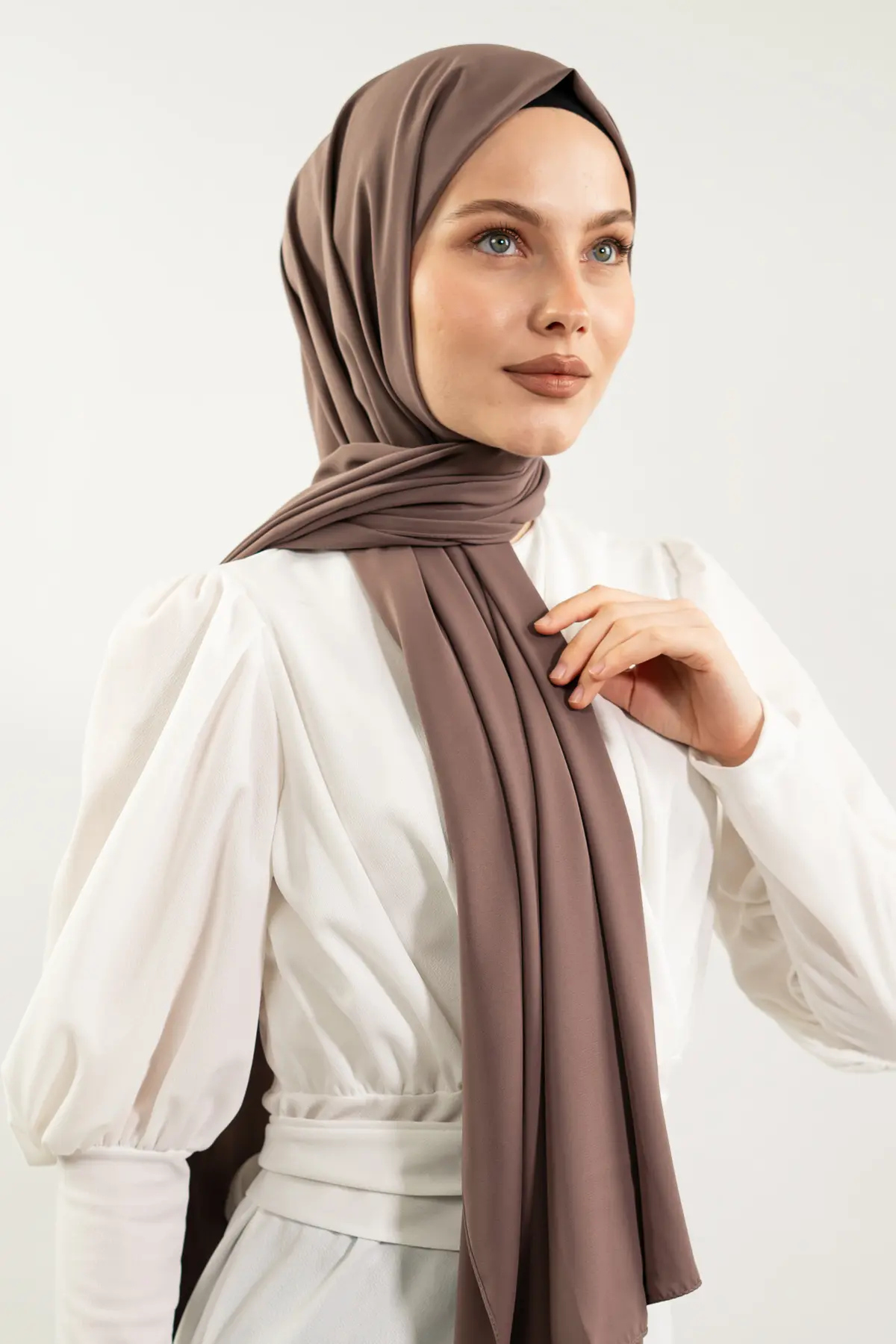 Madina Silk Brown Shawl-detail