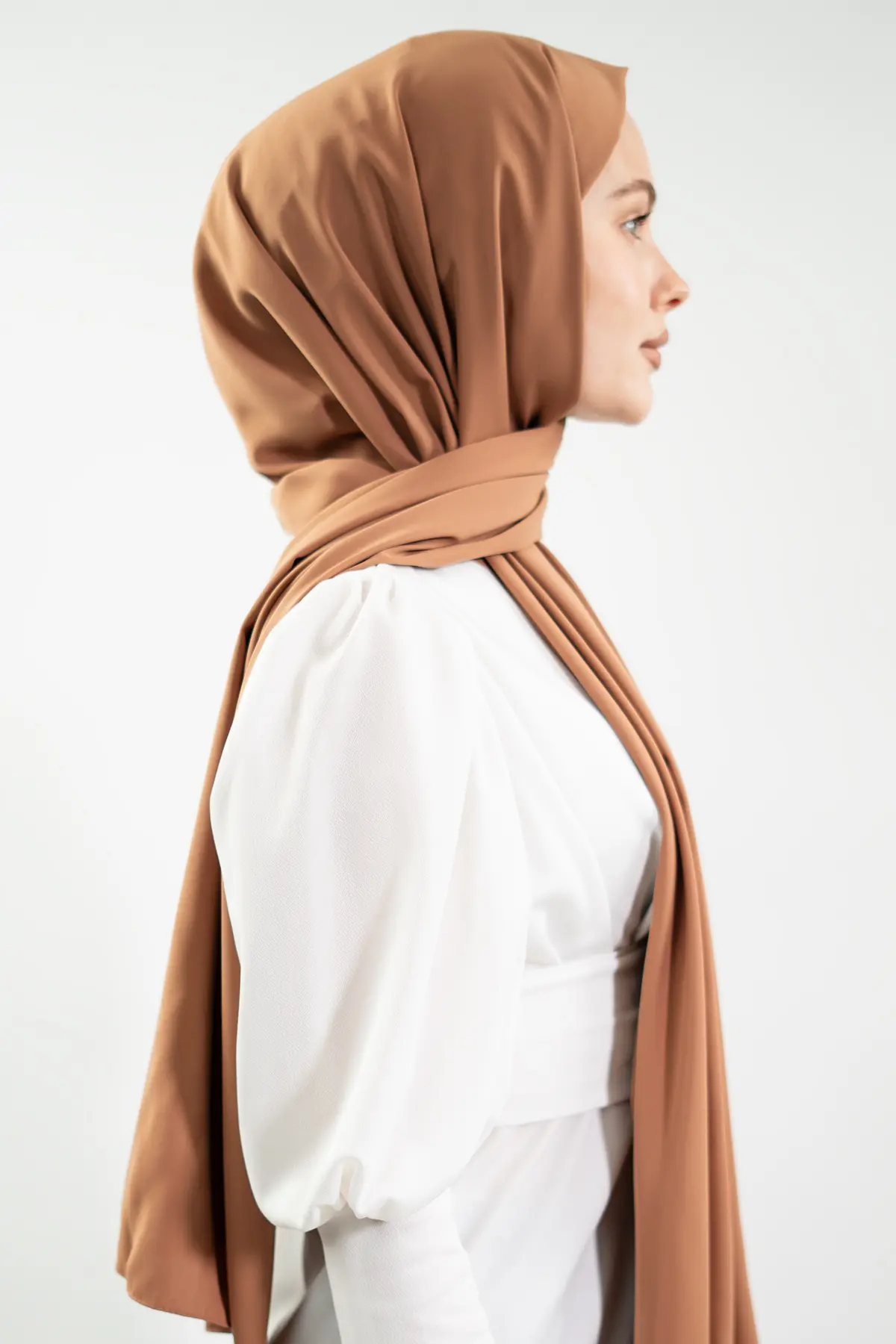 Madina Silk Honey Foam Color Shawl-detail