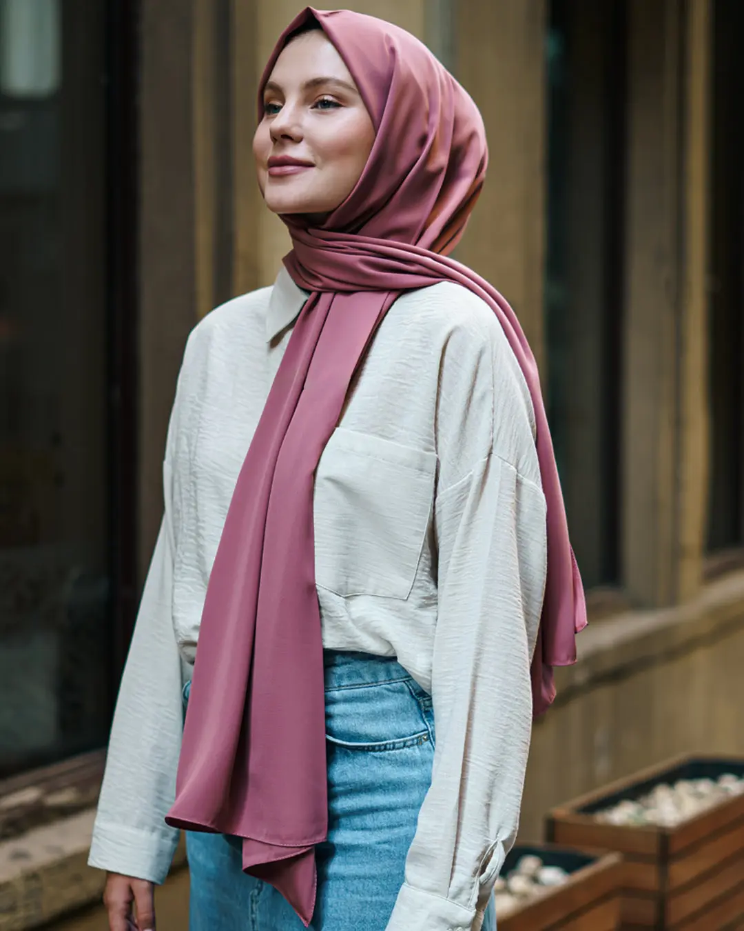 Madina Silk Lila Shawl-detail