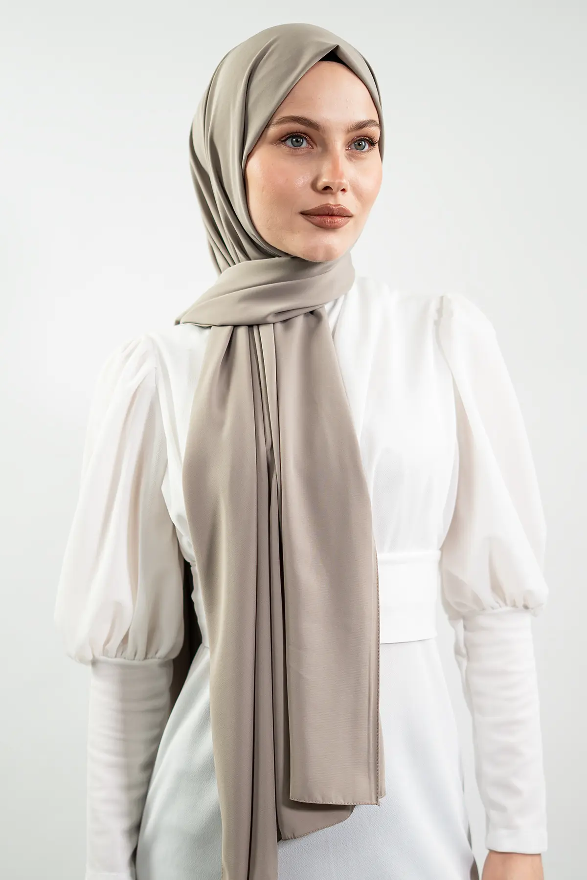 Madina Silk Mink Color Shawl-detail