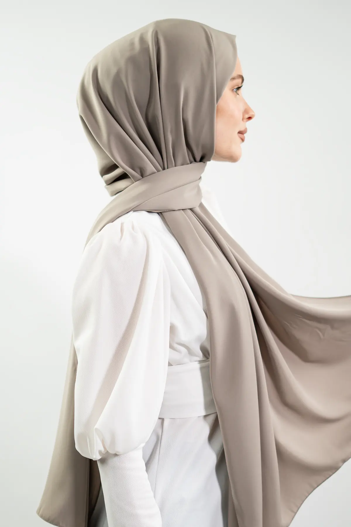 Madina Silk Mink Color Shawl-detail