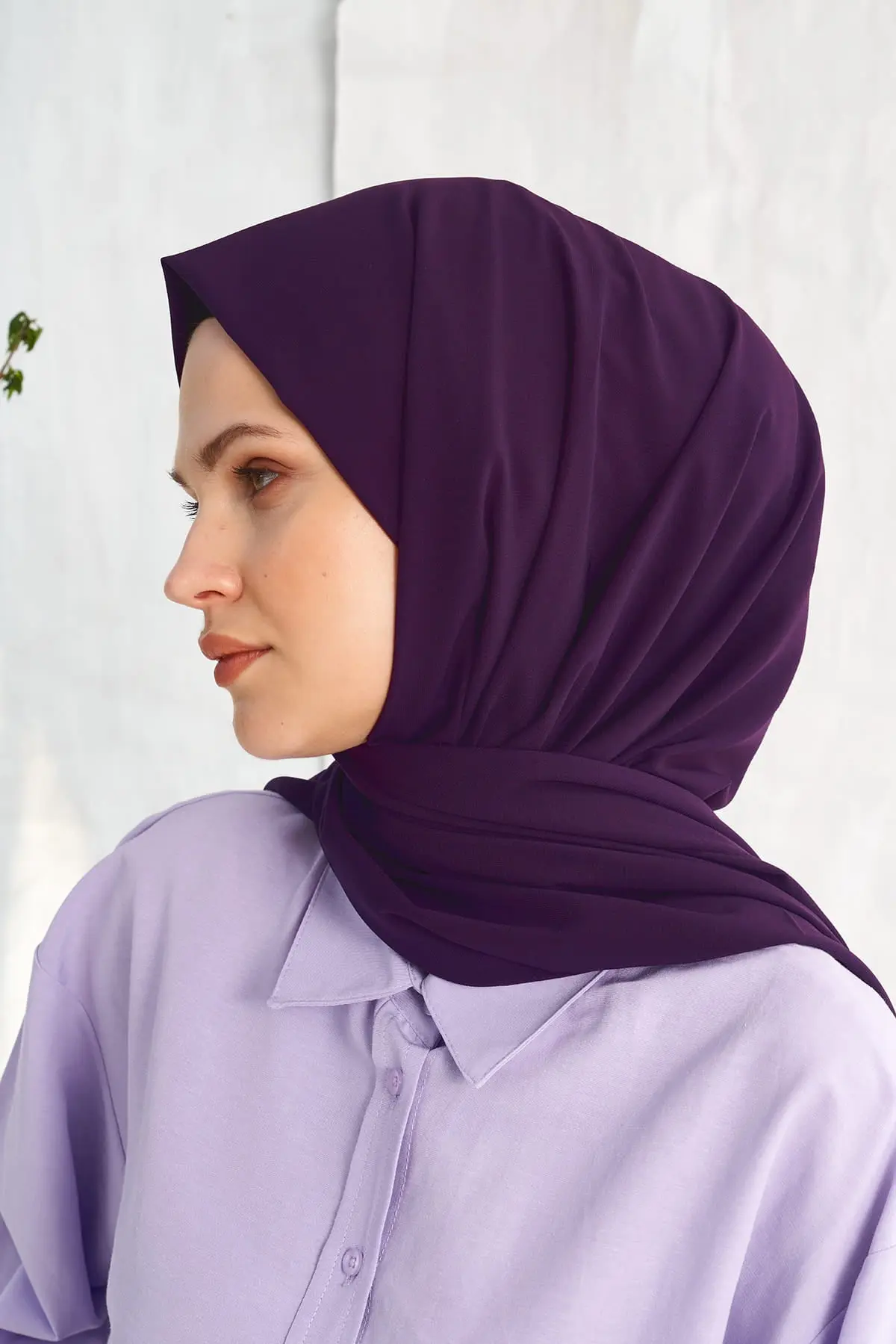 Madina Silk Purple Shawl-detail