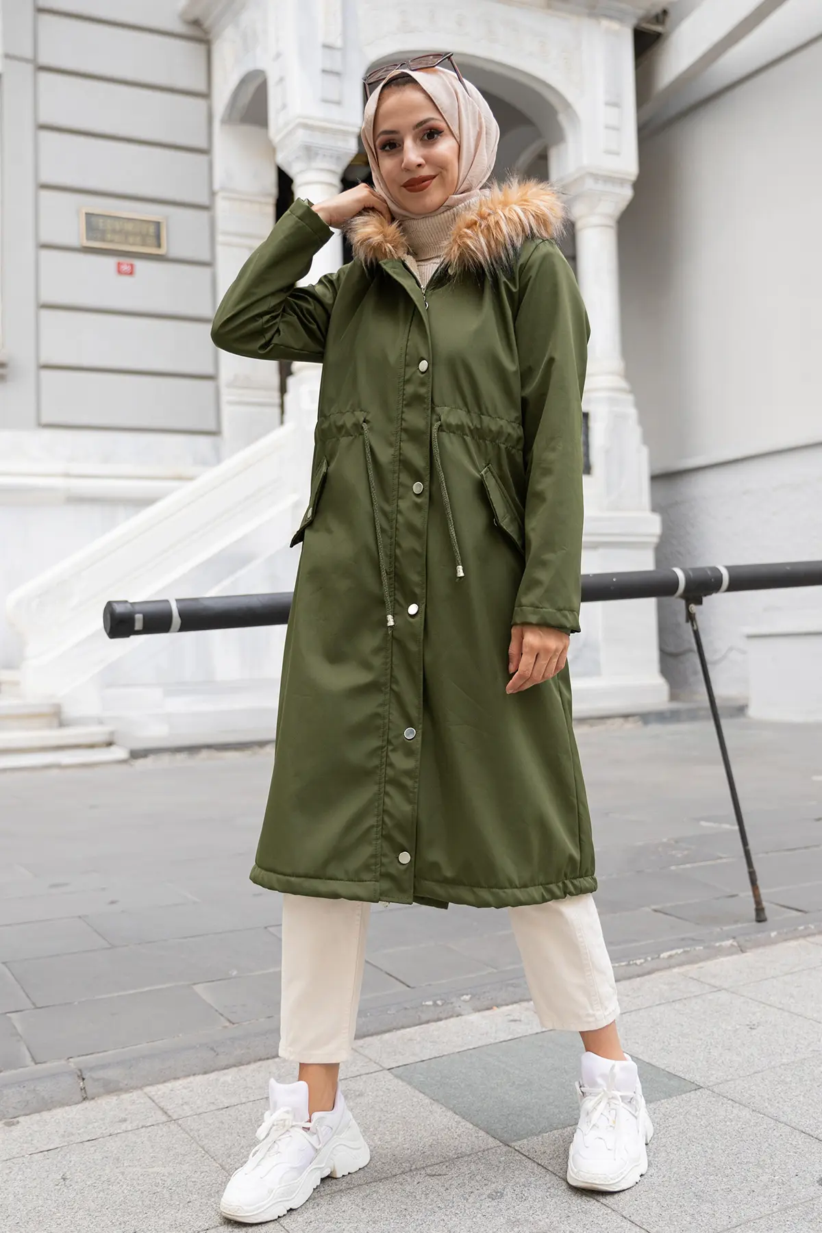 Fashion New Outwear-detail