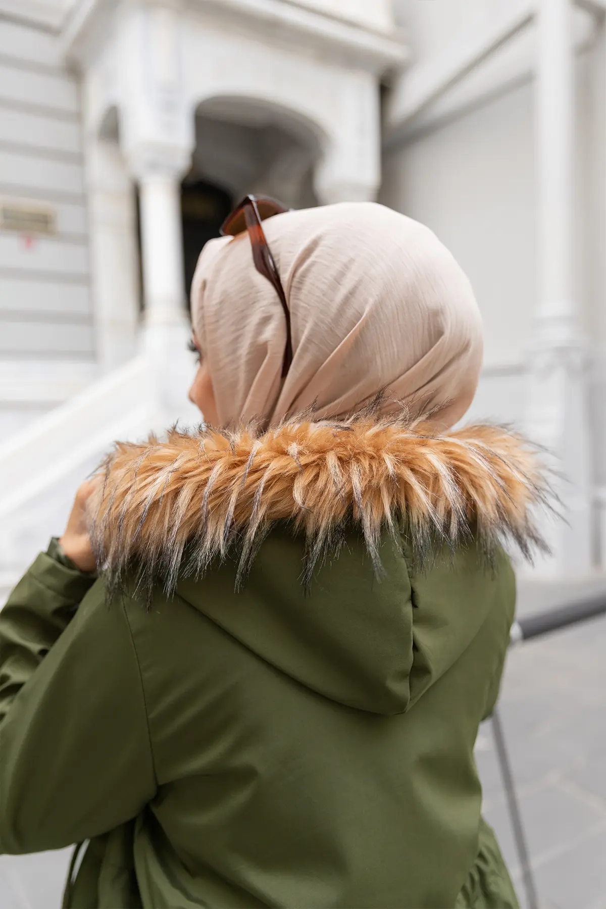 Fashion New Outwear-detail