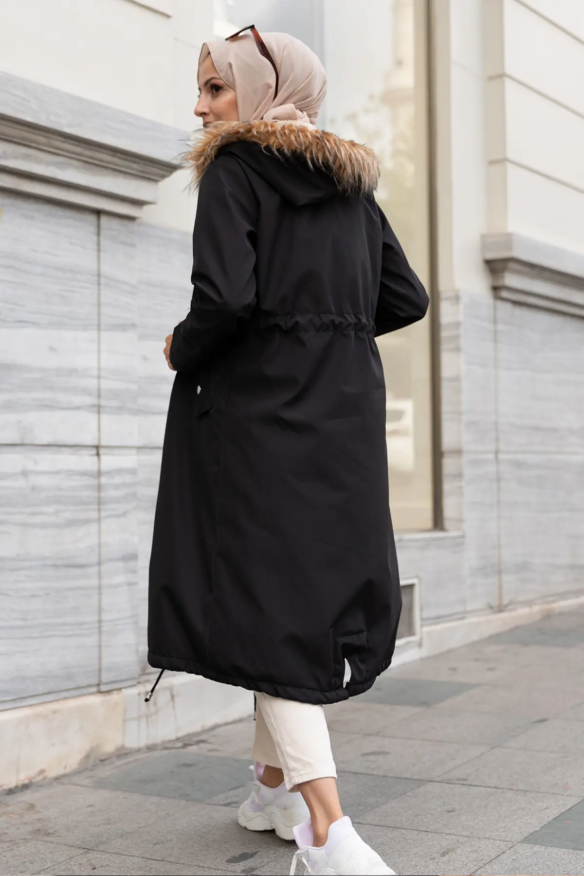 Fashion New Outwear-detail