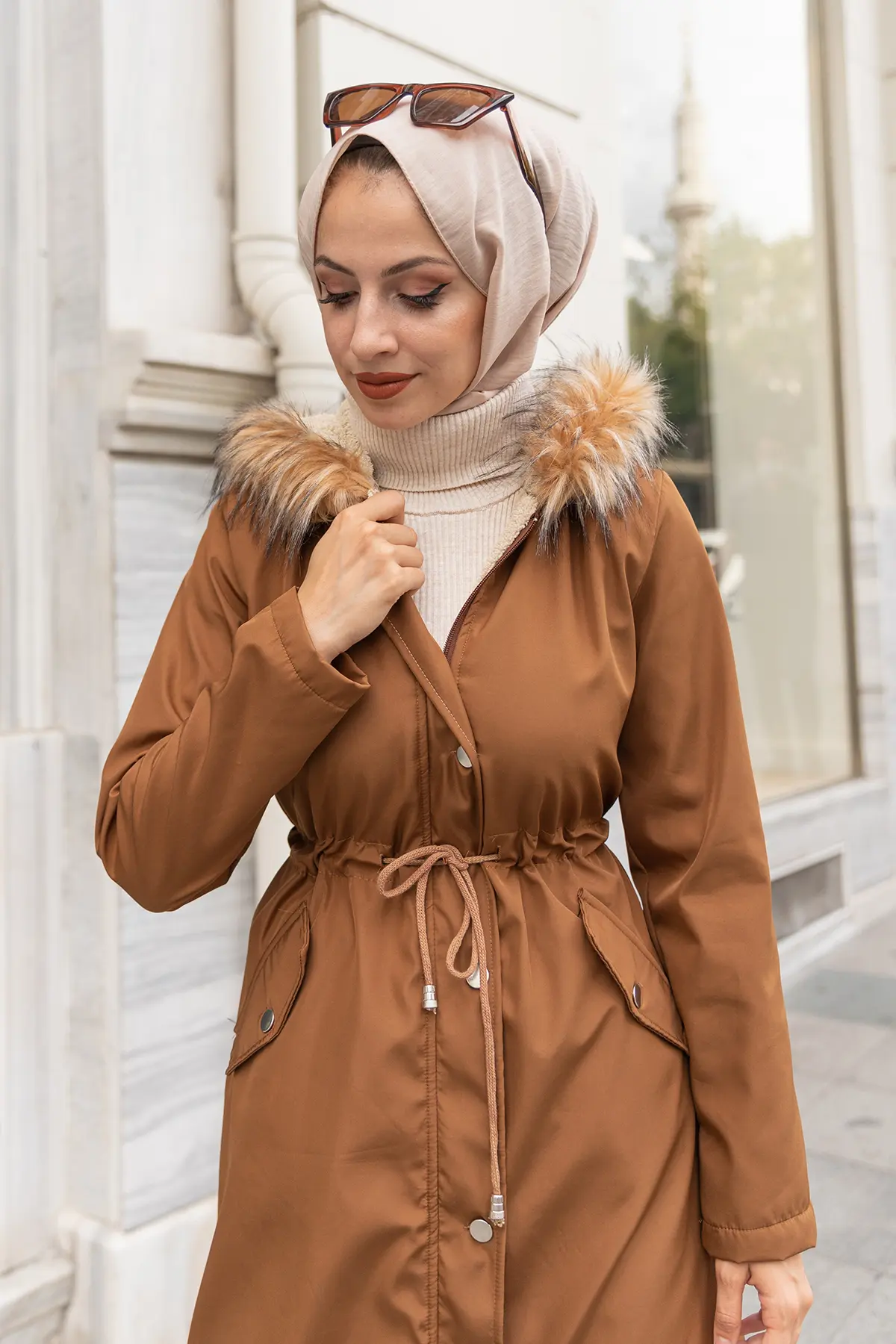 Fashion New Outwear-detail