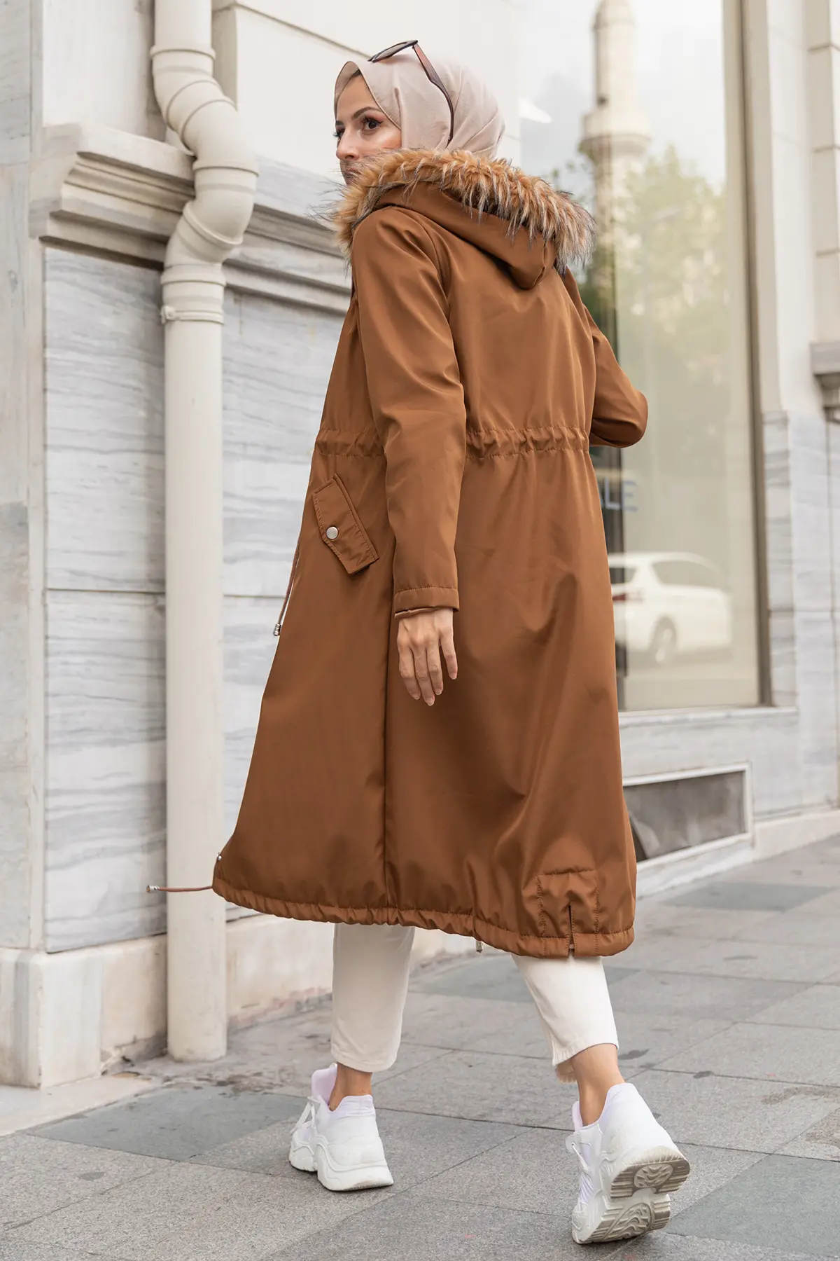 Fashion New Outwear-detail