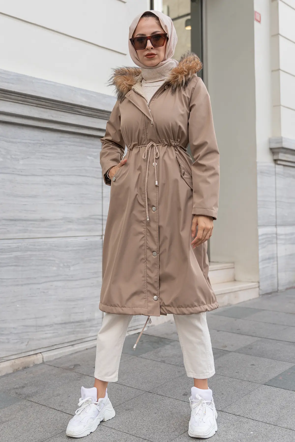 Fashion New Outwear-detail