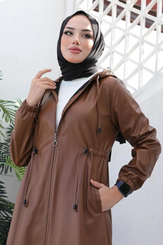 Fashion New Outwear-detail