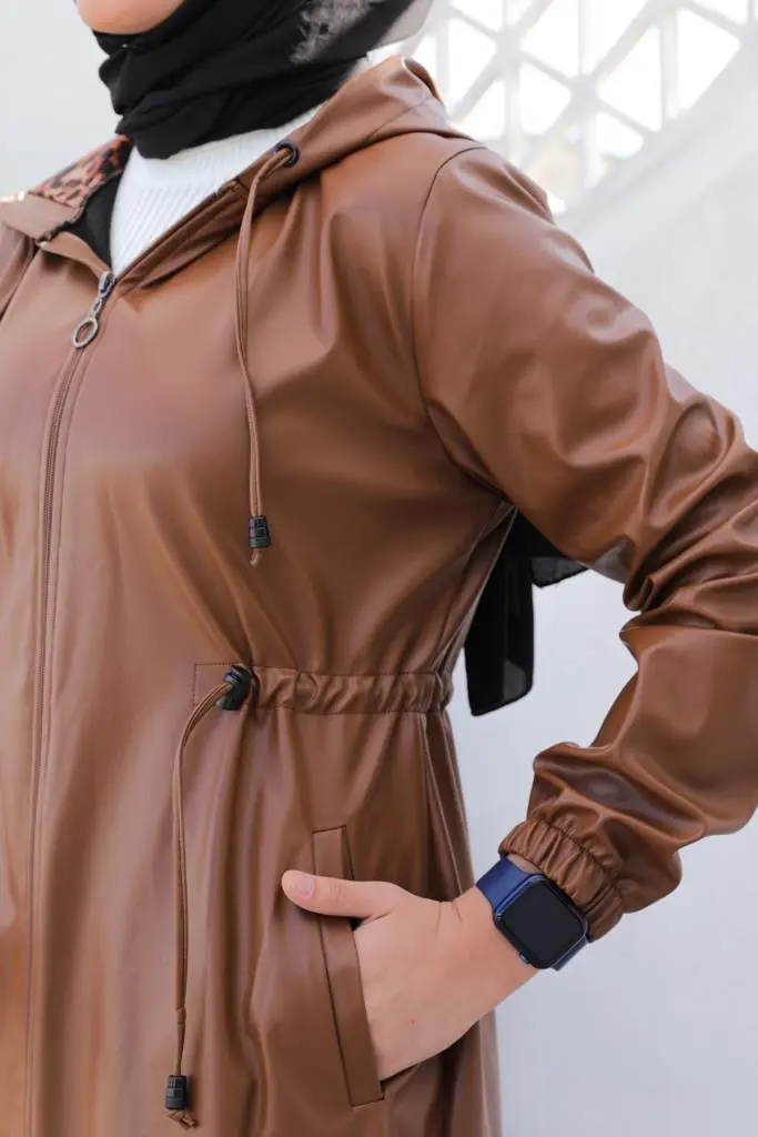 Fashion New Outwear-detail