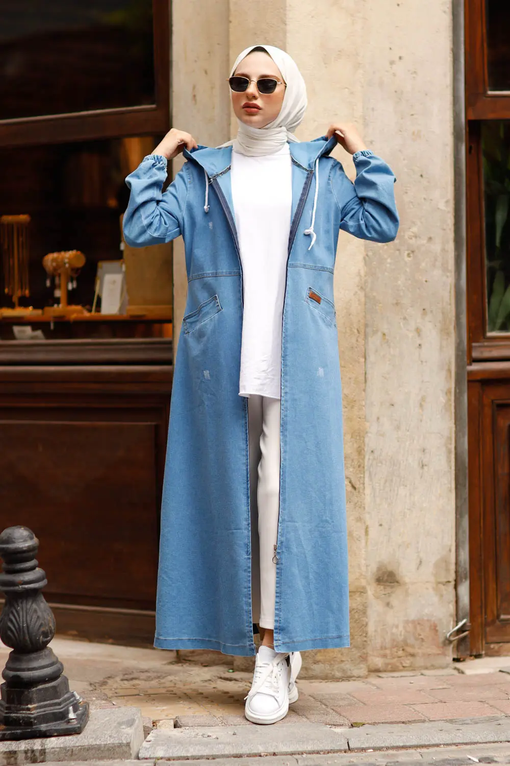 Fashion New Outwear-detail