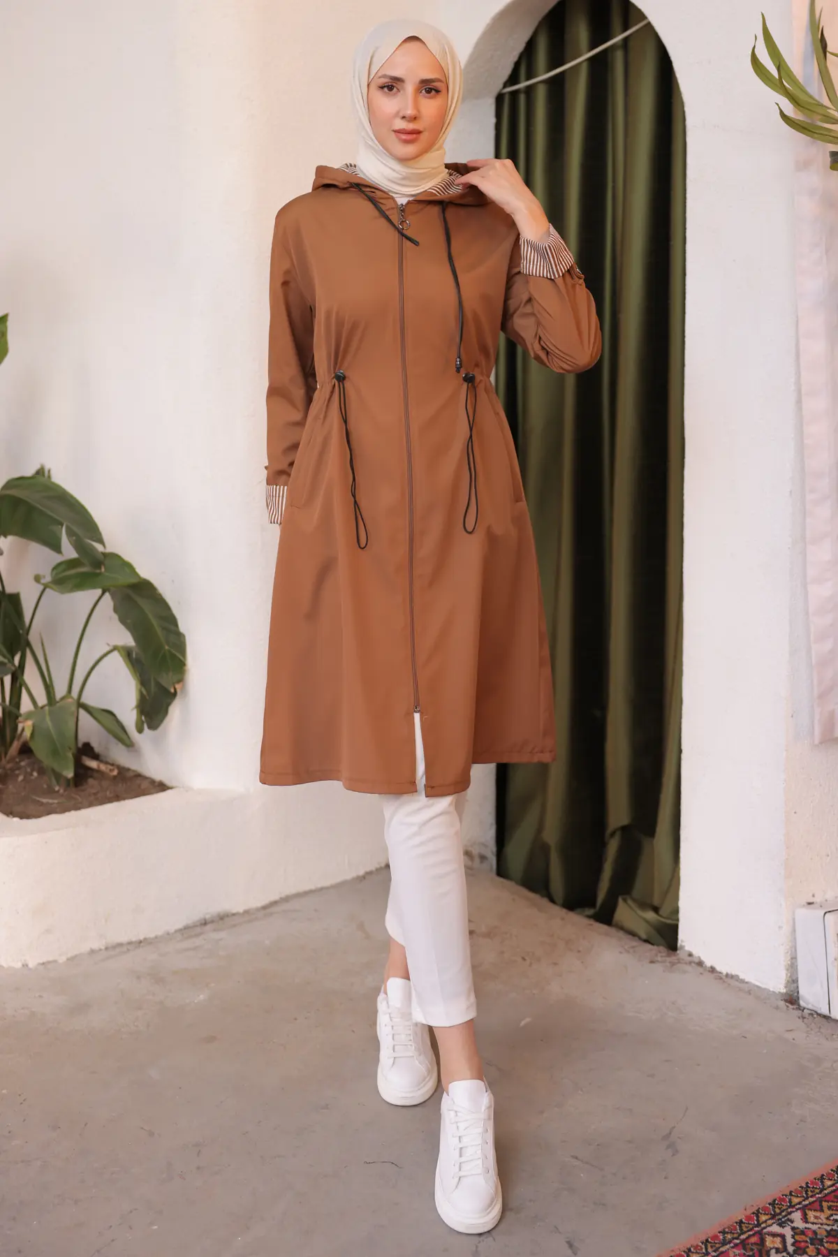 Fashion New Outwear-detail