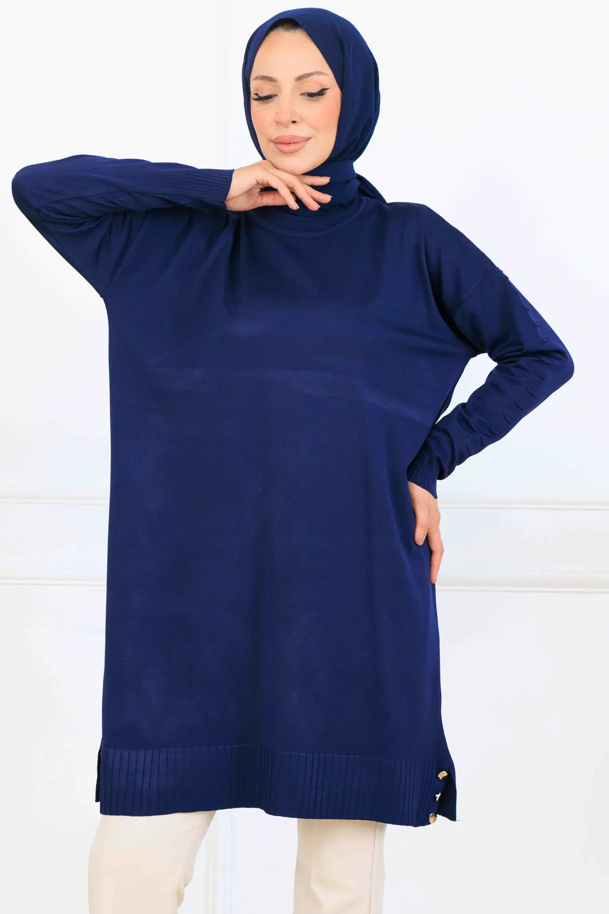 Mercerized Tunic With Patterned Sleeves-detail