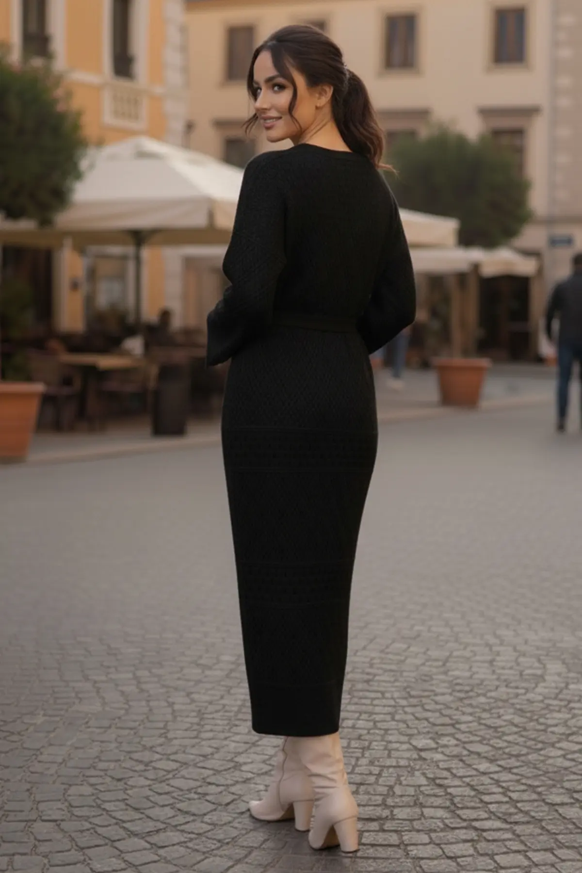 Mesh Knitted Dress With Diamond Pattern-detail