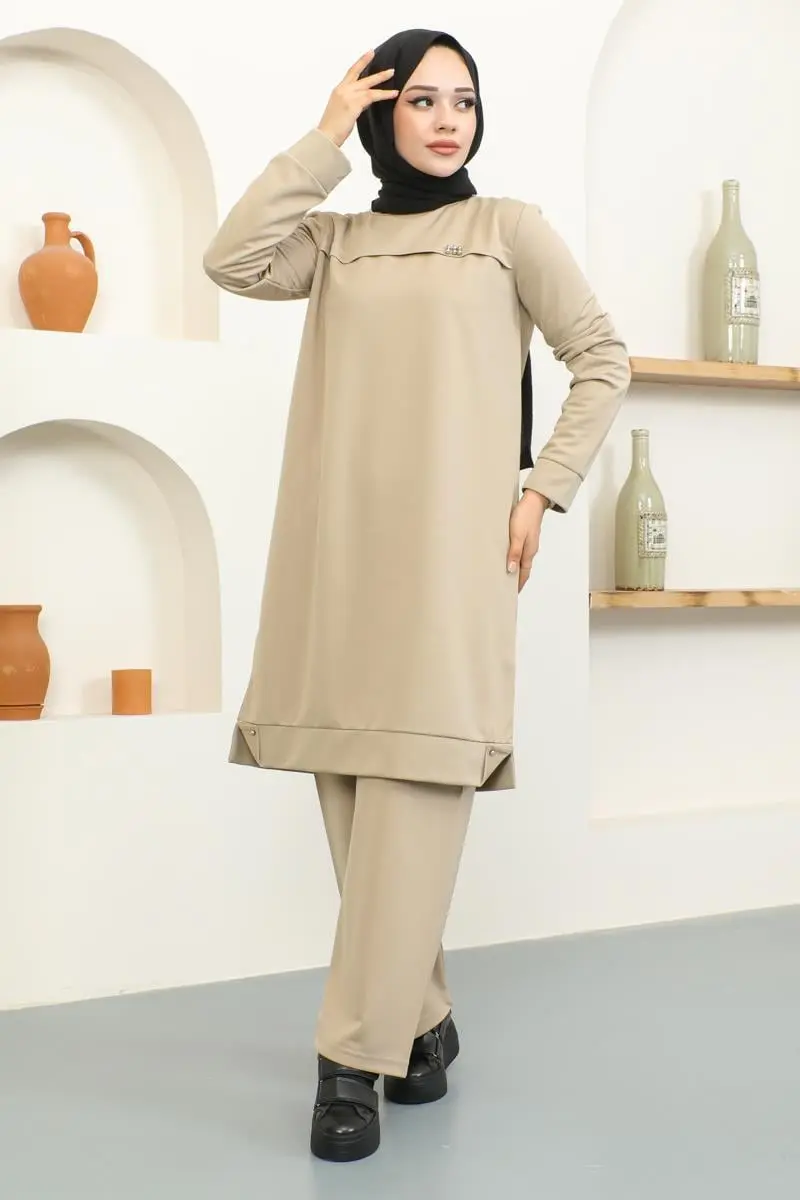 Metal Detailed Sports Suit-detail