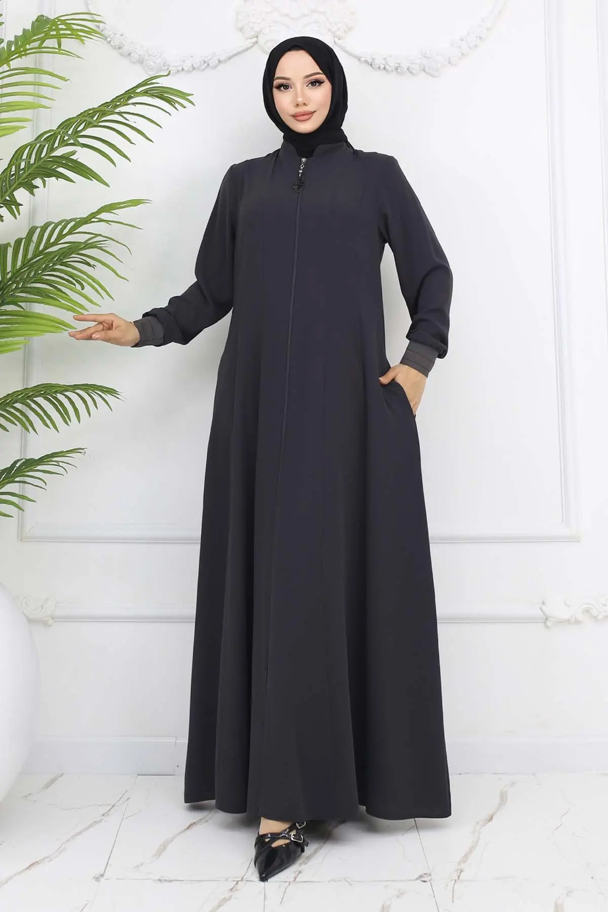 Mevlana Abaya With Elastic Sleeves-detail